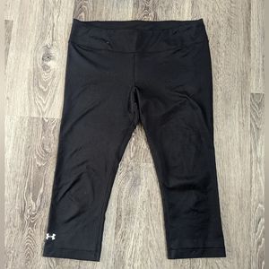 Women's Under Armour Athletic Capris - Medium